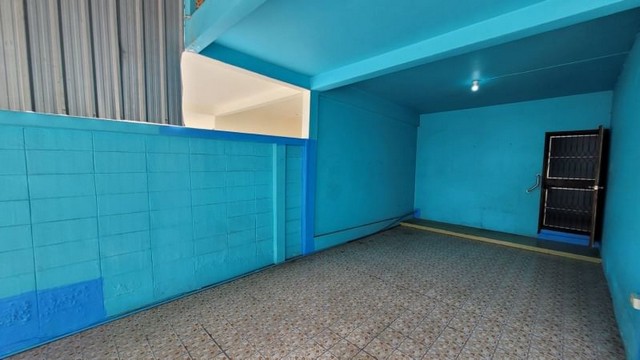 ขายบ้านทาวน์เฮ้าส์ 2 ชั้น ใจกลางกรุงทำเลทอง ใกล้สิ่งอำนวยความสะดวก เดินทางสะดวก กรุงเทพ 